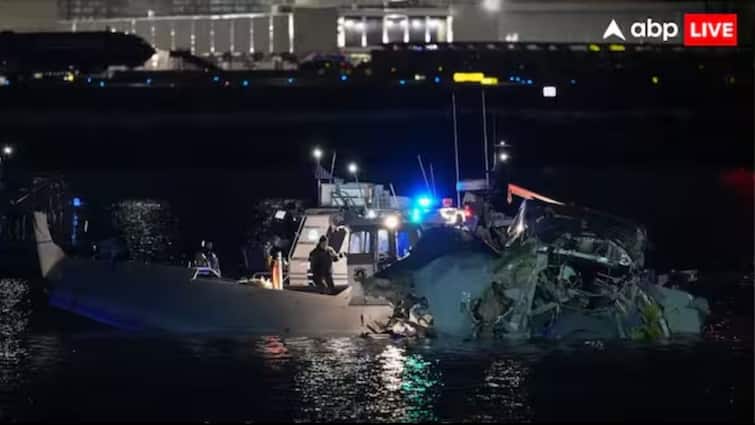Washington DC Plane Crash no survivors Expected after accident over river said officials | हमें नहीं लगता कोई जिंदा बचा है! वॉशिंगटन प्लेन क्रैश पर अधिकारी बोले