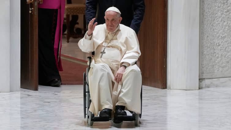 pope francis critical condition said may be i will not be able to survive now search for successor