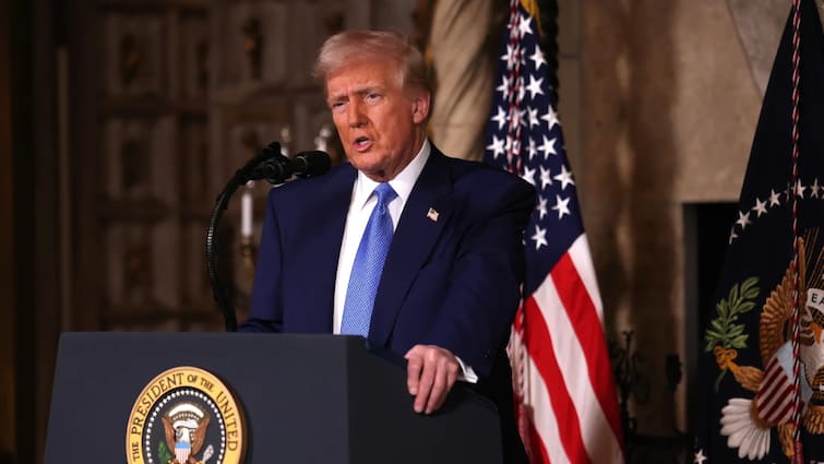 US President Donald Trump defended DOGE decision to cancel 21 million fund designated for voter turnout in India | बाइडन प्रशासन ने दी थी 21 मिलियन डॉलर को मंजूरी, भारत के चुनाव में फंडिंग रोक बोले ट्रंप US President Donald Trump defended DOGE decision to cancel 21 million fund designated for voter turnout in India | बाइडन प्रशासन ने दी थी 21 मिलियन डॉलर को मंजूरी, भारत के चुनाव में फंडिंग रोक बोले ट्रंप
