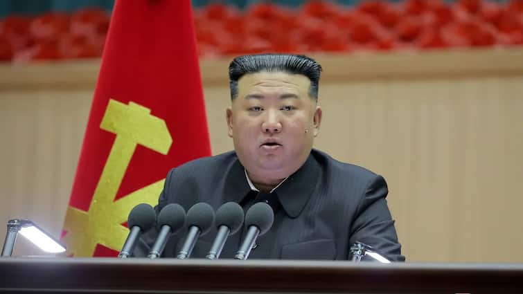 North Korean leader Kim Jong Un supervised test-launch of strategic cruise missiles ordered to use nuclear attack capability North Korean leader Kim Jong Un supervised test-launch of strategic cruise missiles ordered to use nuclear attack capability
